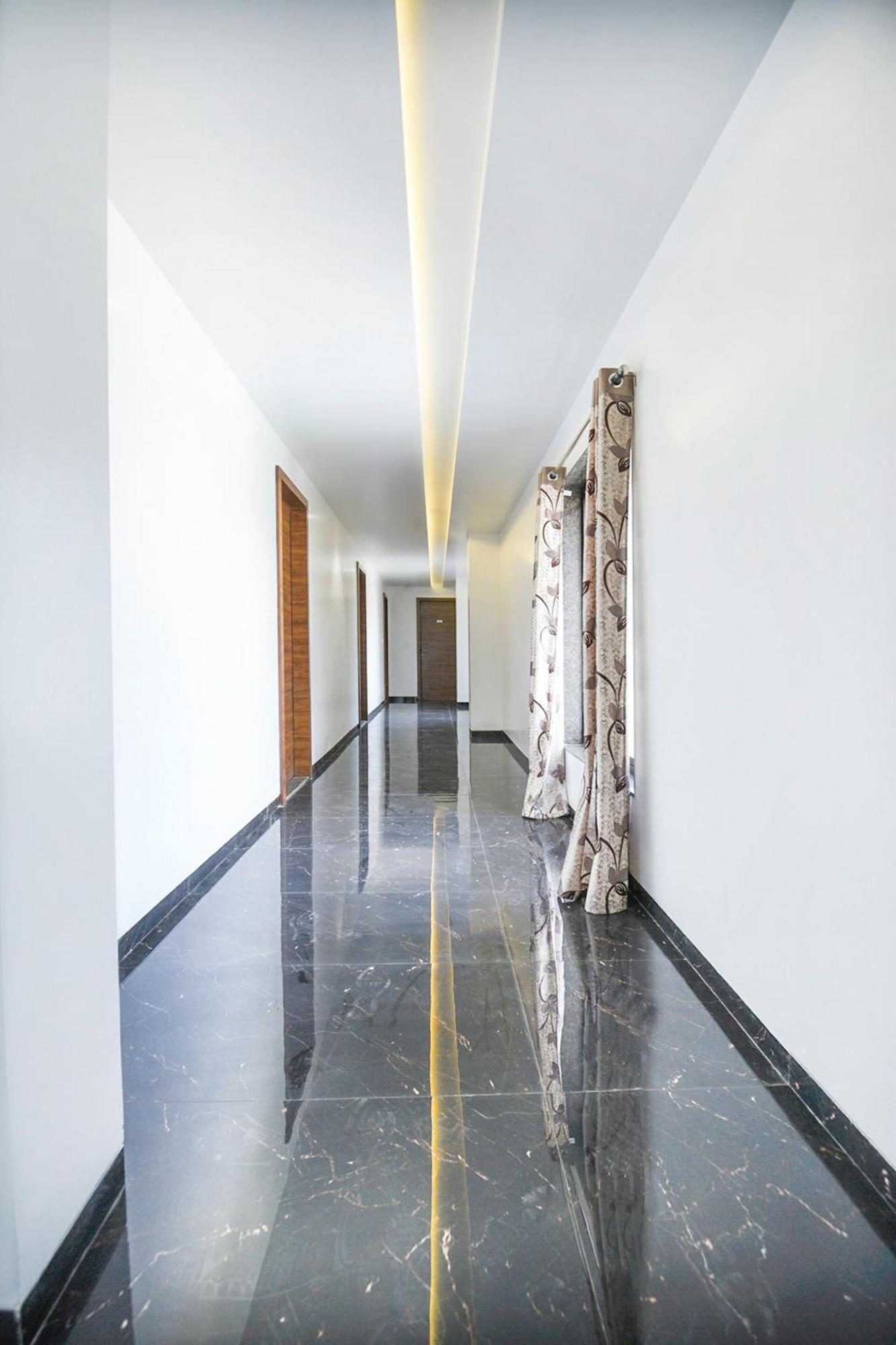 Oyo Flagship Hotel Shreeyash Executive Mangvadi Eksteriør billede